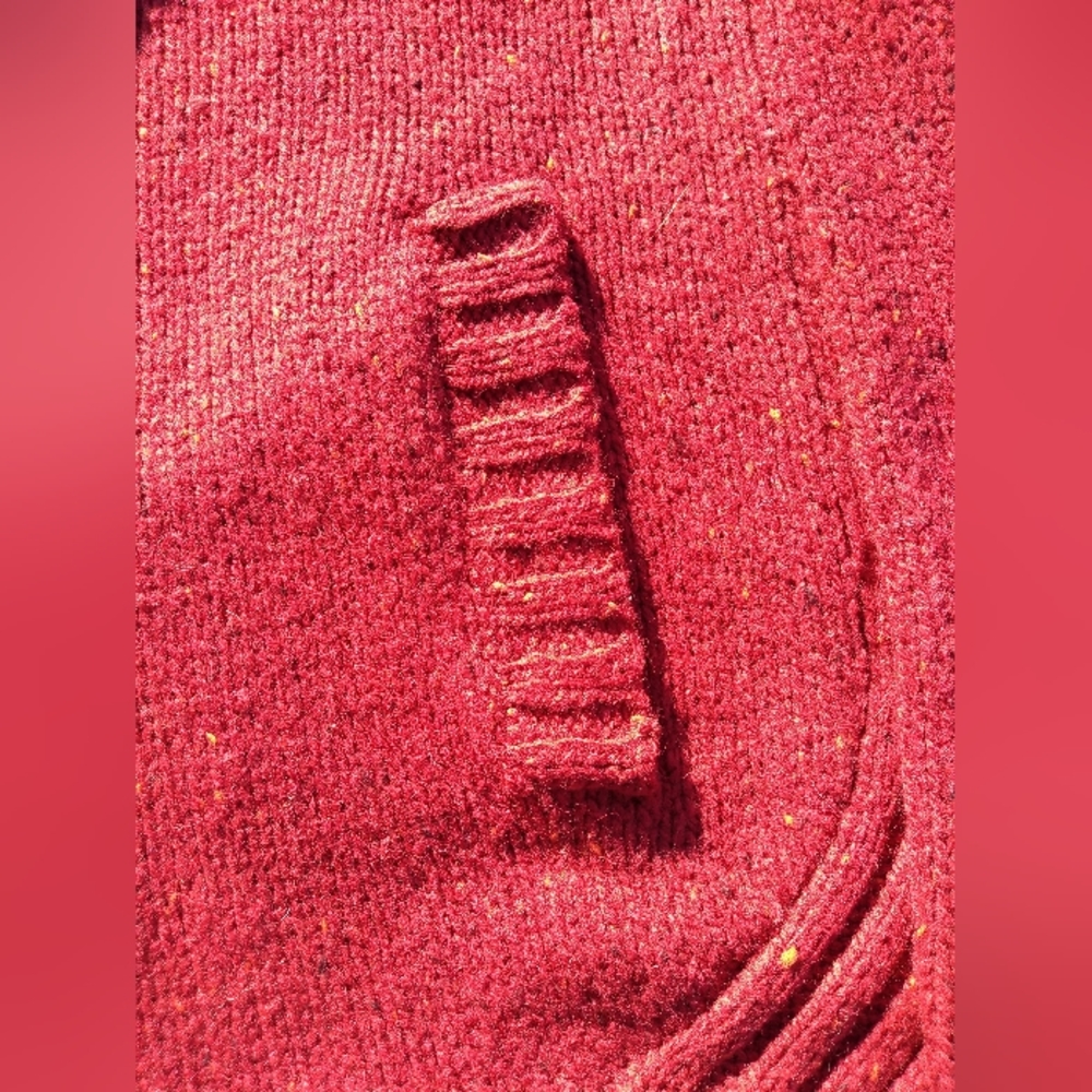 Cynthia Rowley Burgundy Turtleneck Sweater, Size Large, 50% Wool, Rounde… - Picture 12 of 12